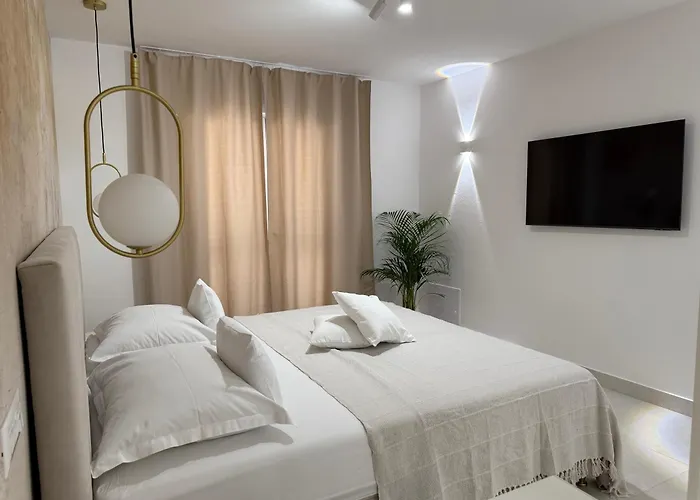 Oleander Apartment & Room Centar