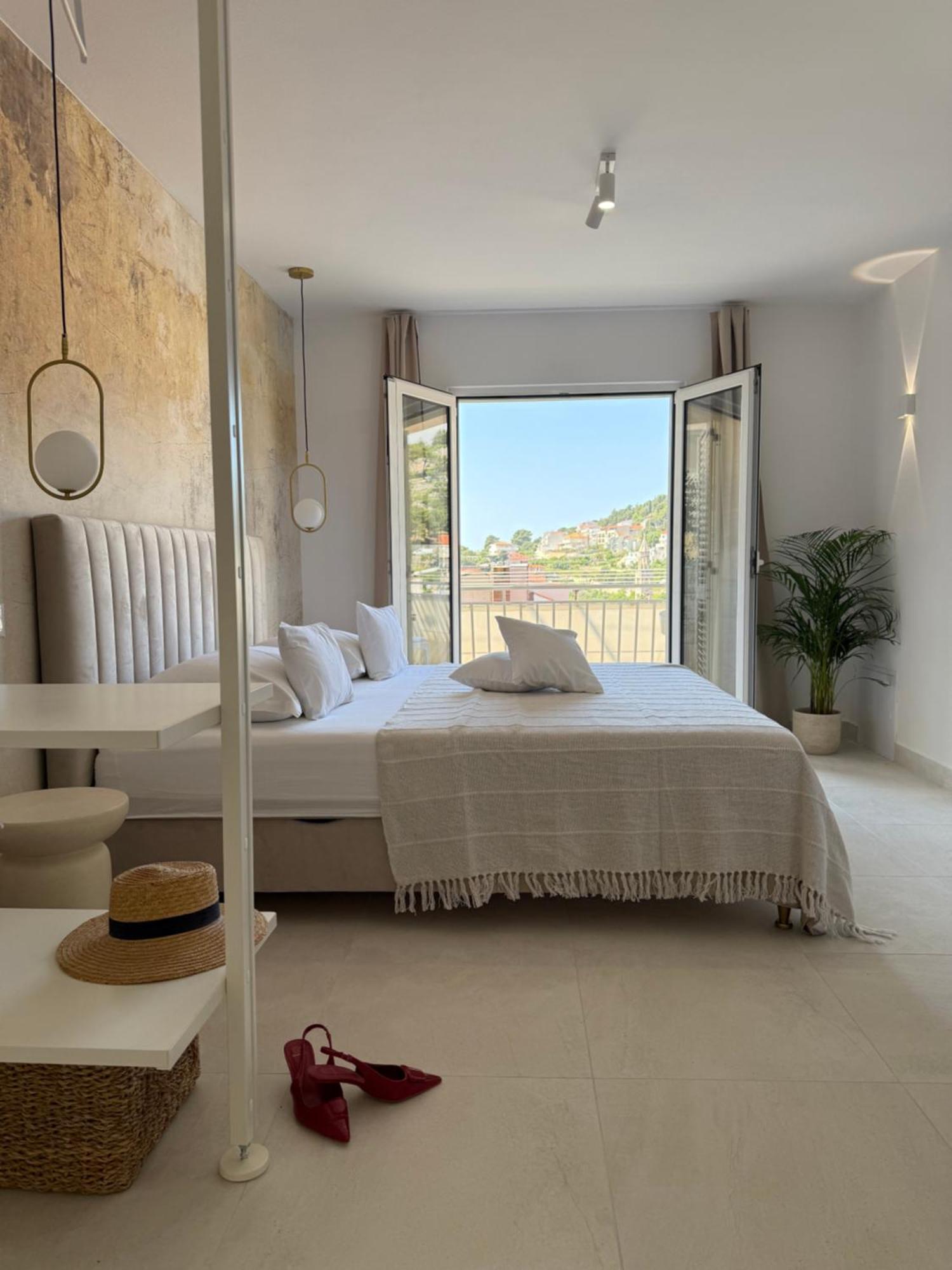 Apartma Oleander & Centar Hvar Town